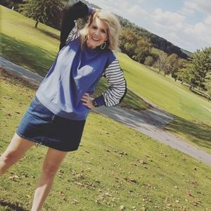 Color-Block Sweatshirt NWOT (ONLY MODELED)